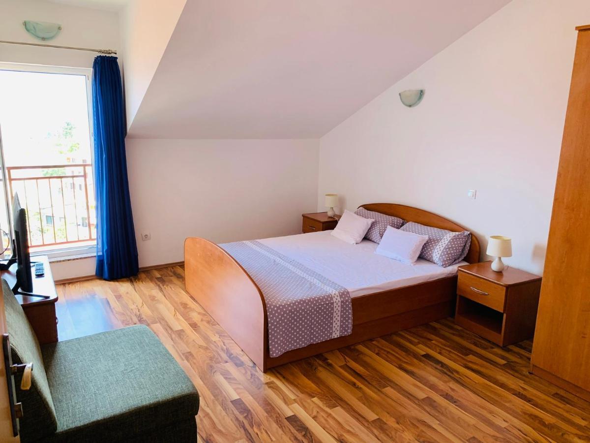 Apartman Senka Подгора Екстер'єр фото