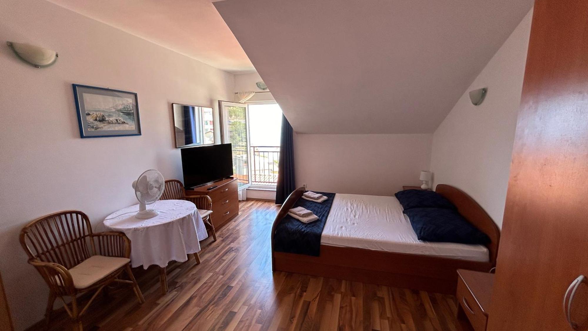 Apartman Senka Подгора Екстер'єр фото