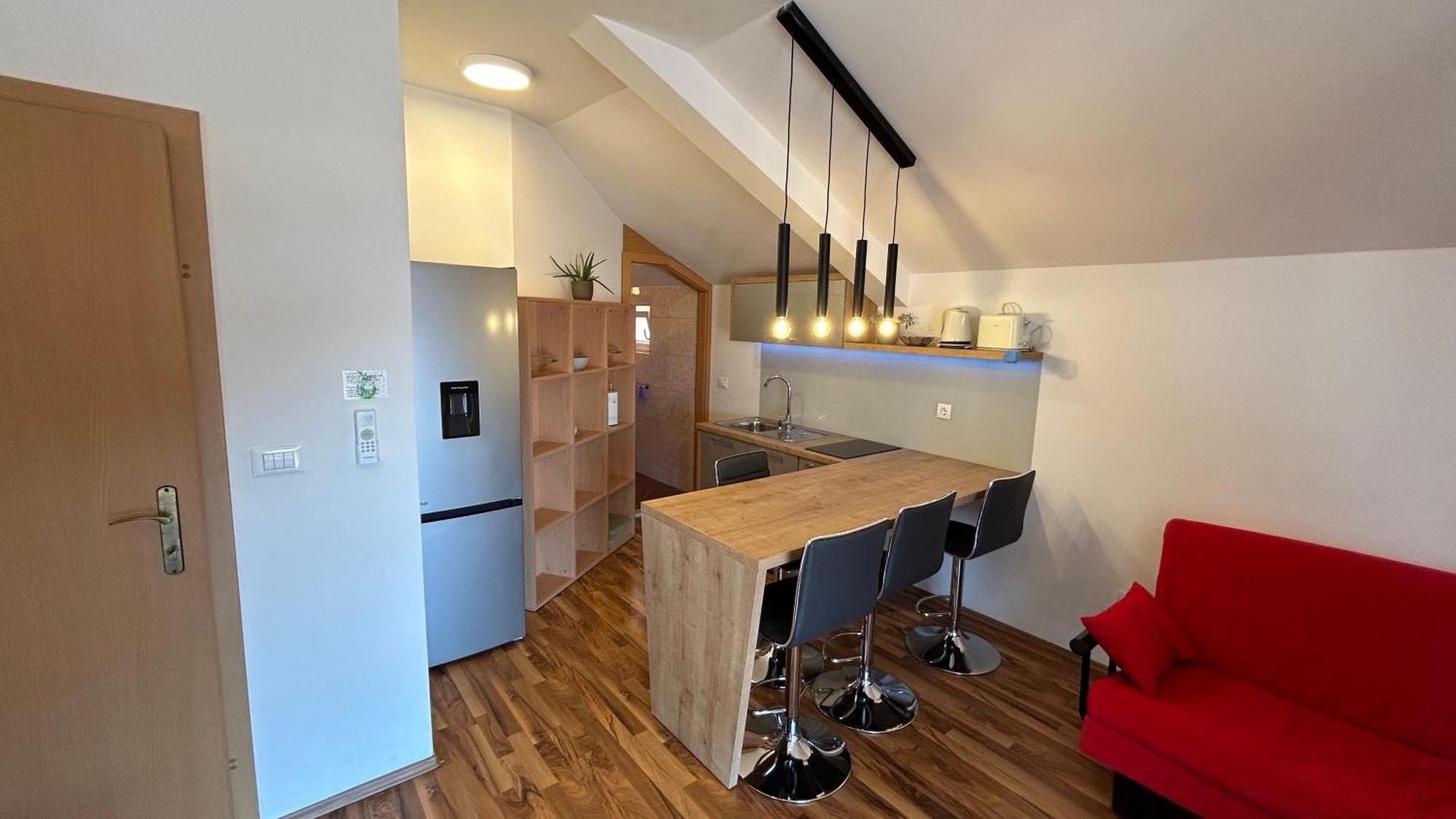 Apartman Senka Подгора Екстер'єр фото