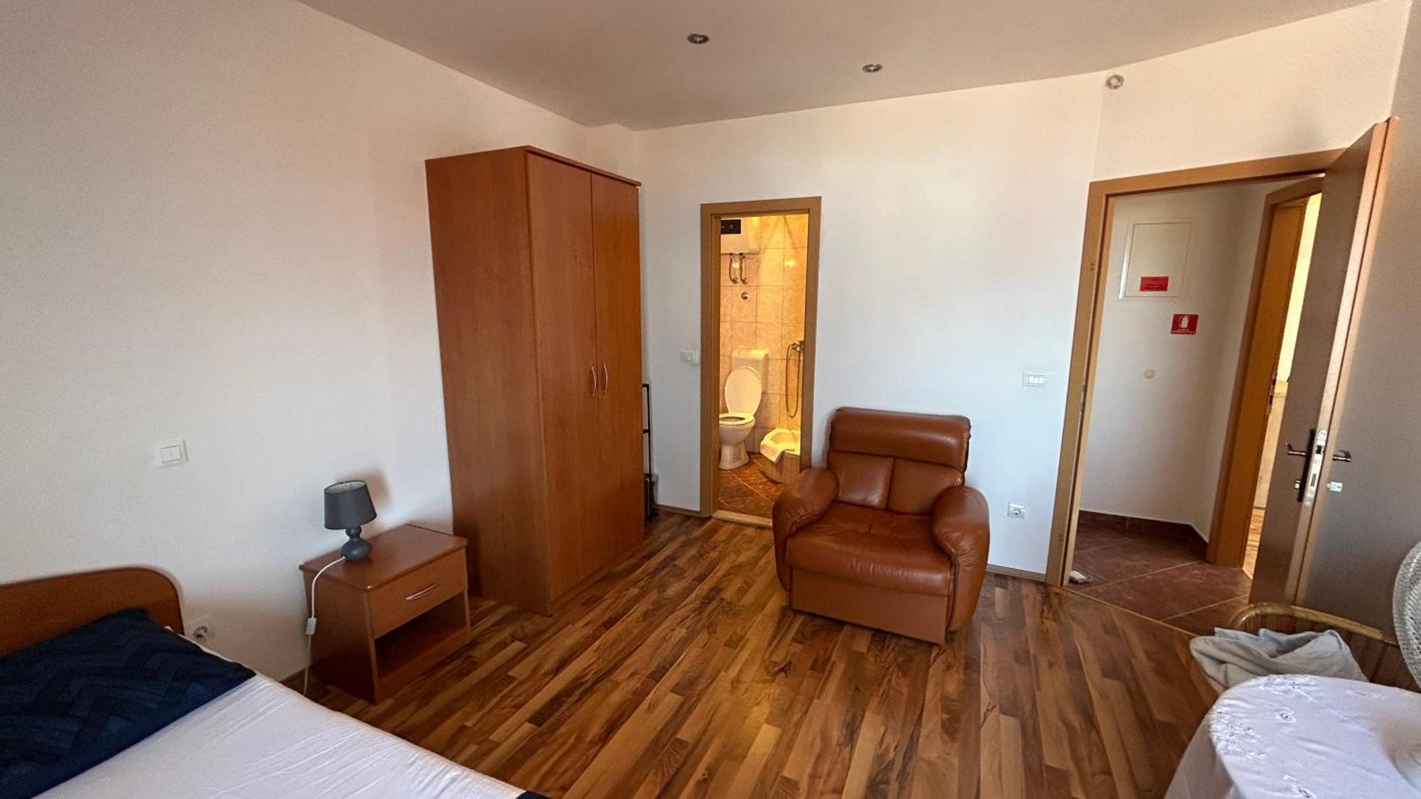 Apartman Senka Подгора Екстер'єр фото