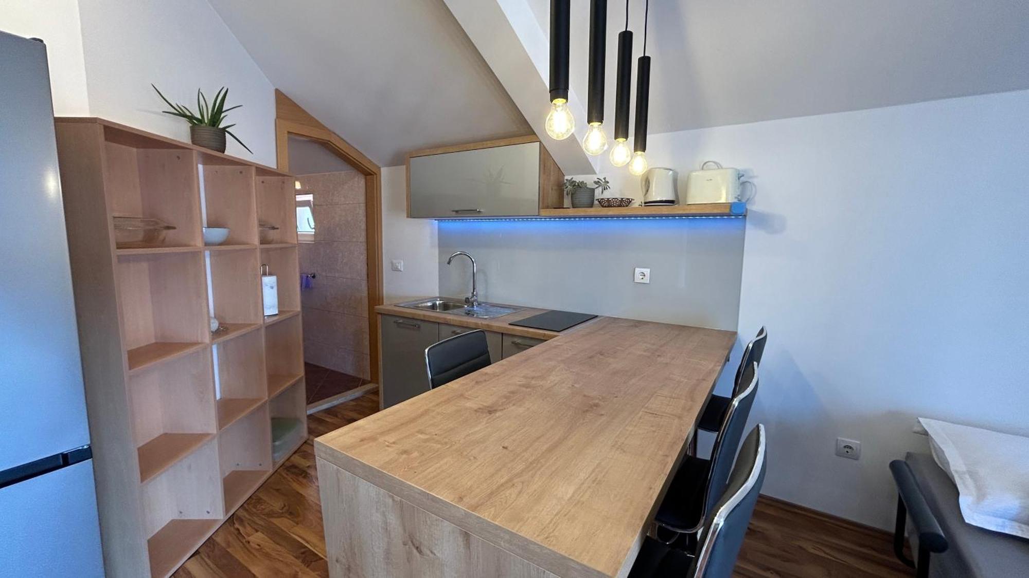 Apartman Senka Подгора Екстер'єр фото