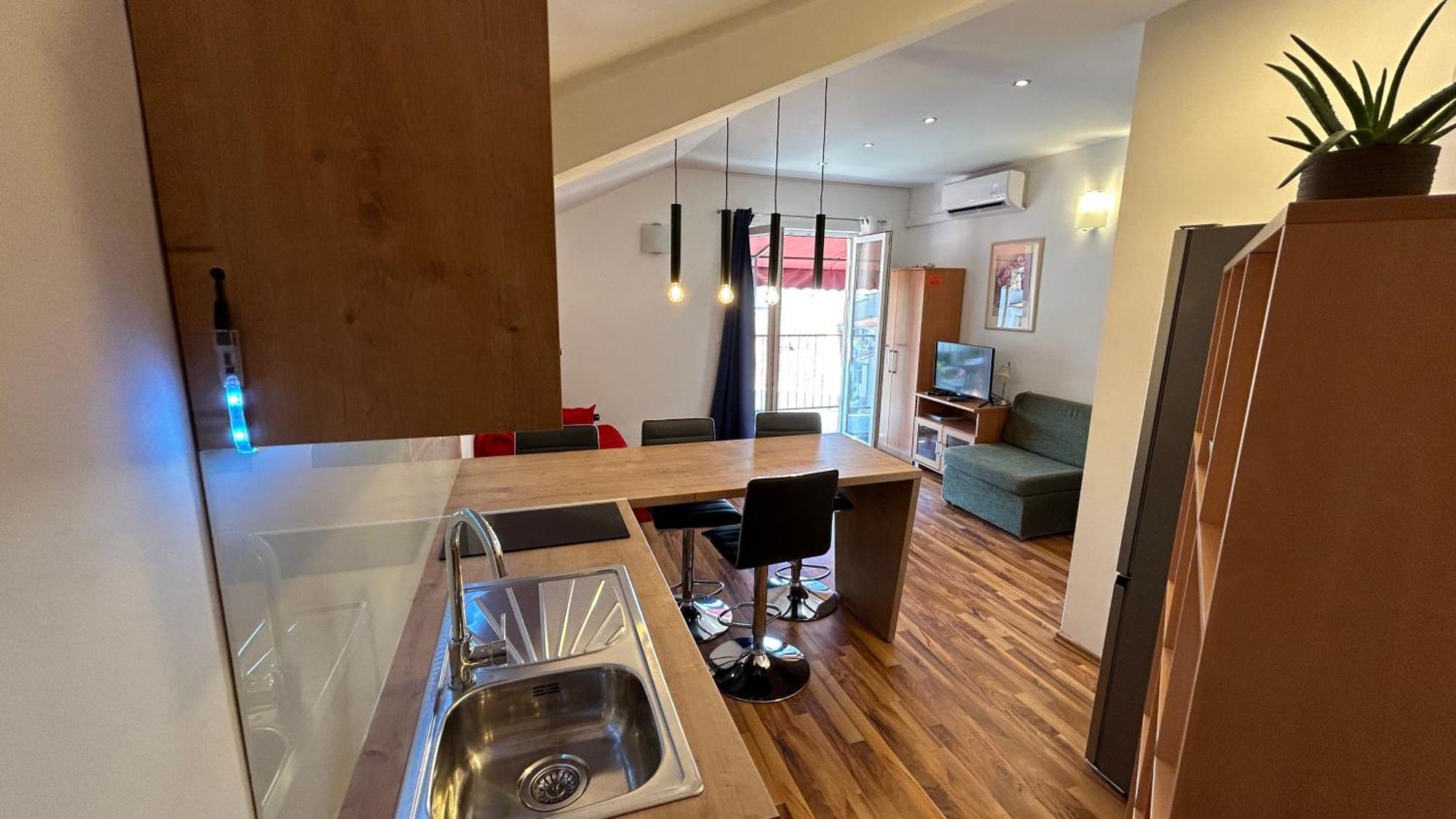 Apartman Senka Подгора Екстер'єр фото